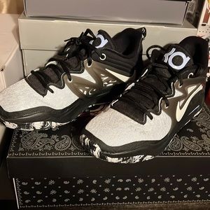 Nike KD 15 size 11.5